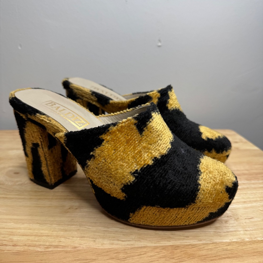 Baldiz Yellow Black Tiger Anthropologie Chenille Platform Block Heel Mules Sz 40